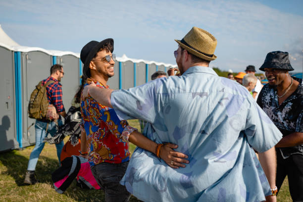 Best Local porta potty services  in Warm Springs, OR