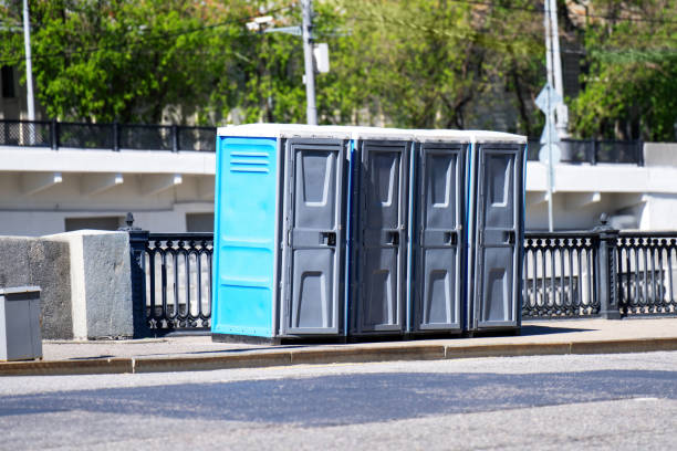 Best Portable restroom trailer rental  in Warm Springs, OR